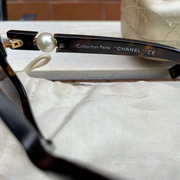 Vintage CHANEL sunglasses * Collection Perle